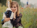 irena-martens-with-pupazzo-meadow-outside-milano-italy